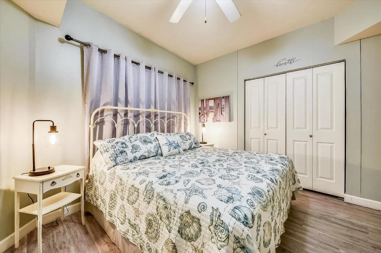 Shores Of Panama 2330 - 1 Bedroom Bunk Area Sleeps 6, Beautiful Direct Beach View! Free Fun! Condo Panama City Beach 0*,